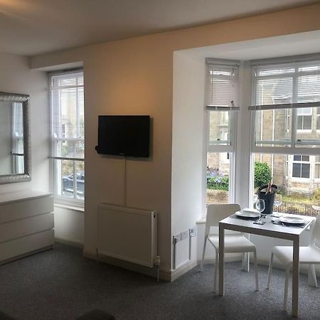 Newly Renovated Modern Studio Apartment Penzance Esterno foto